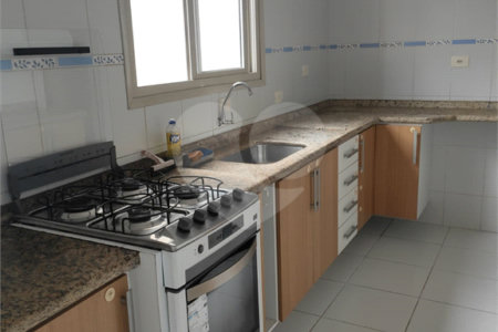 Apartamento à venda com 2 quartos em Vila Suissa, Mogi das Cruzes, SP