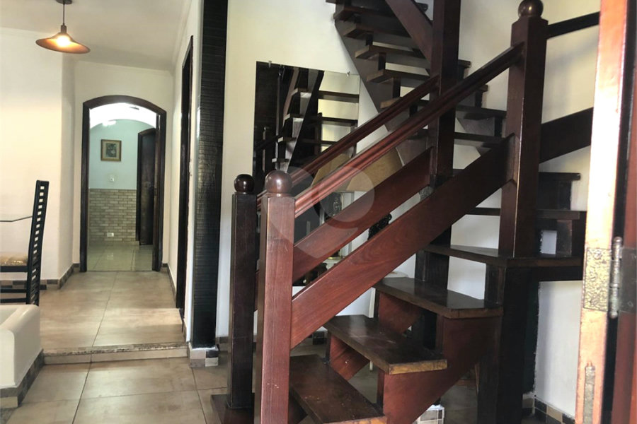 Casa Térrea à venda com 3 quartos, sendo 1 suíte, em Jardim Guanca, São Paulo, SP