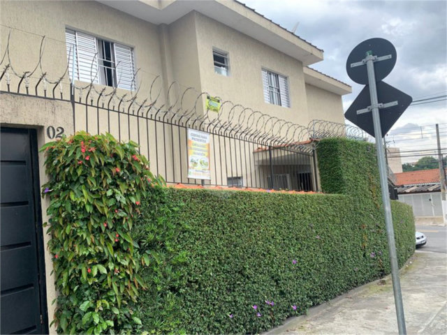 Sobrado à venda com 4 quartos, sendo 1 suíte,  em Horto, São Paulo, SP