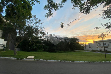 Terreno à venda em Mogi Moderno, Mogi das Cruzes, SP