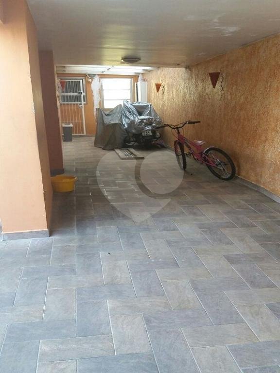 Sobrado à venda ou para alugar com 4 quartos, sendo 1 suíte,  em Santana, São Paulo, SP
