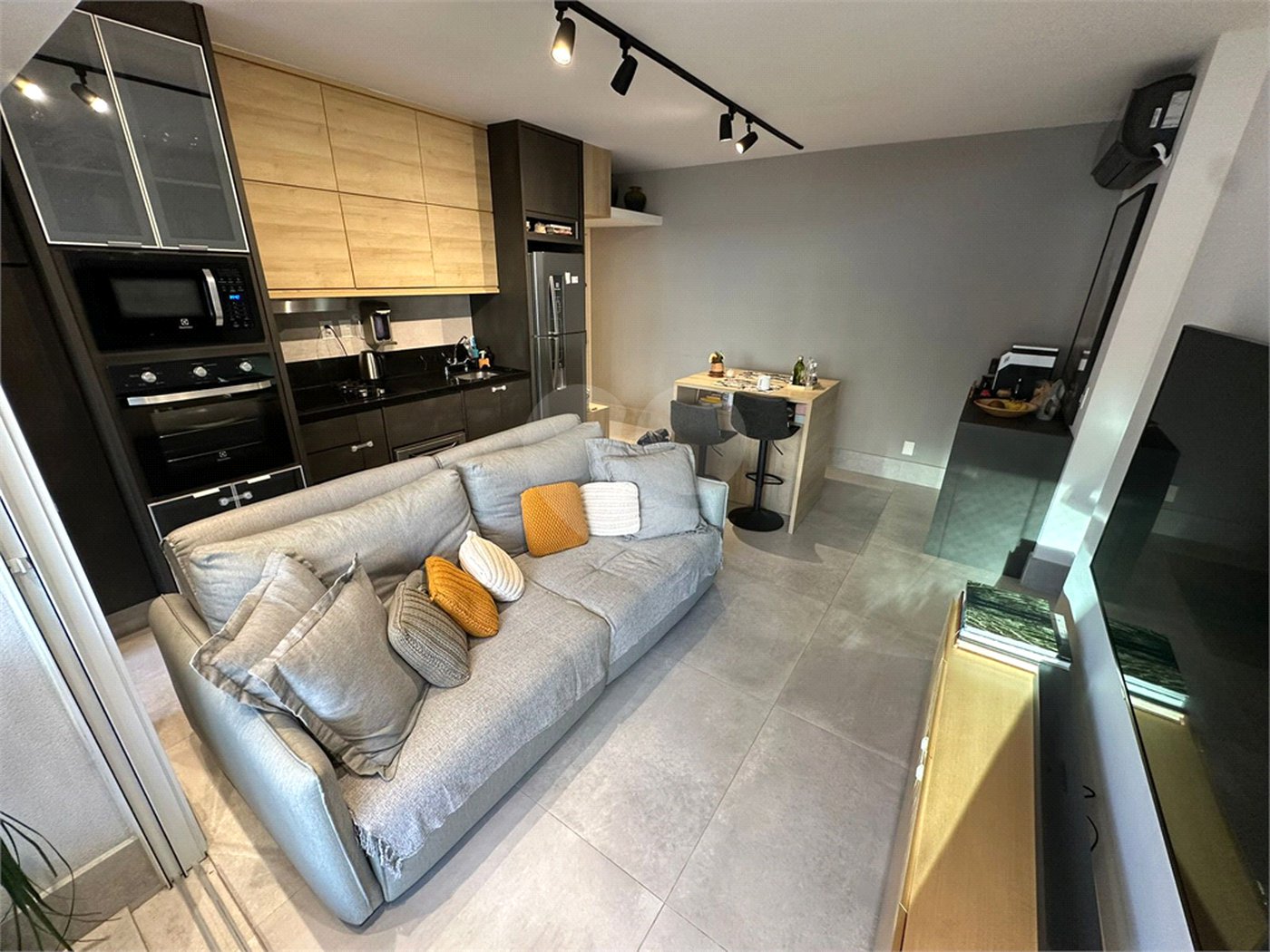 Apartamento à venda com 1 suíte em Indianópolis, São Paulo, SP