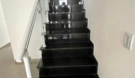Casa à venda com 3 quartos, sendo 1 suíte, em Jardim Cidália, São Paulo, SP