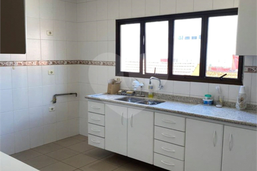 Apartamento à venda com 3 quartos, sendo 1 suíte, em Vila Clementino, São Paulo, SP