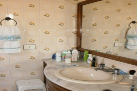 Casa à venda com 3 quartos, sendo 1 suíte,  em Vila São Luís(zona Oeste), São Paulo, SP