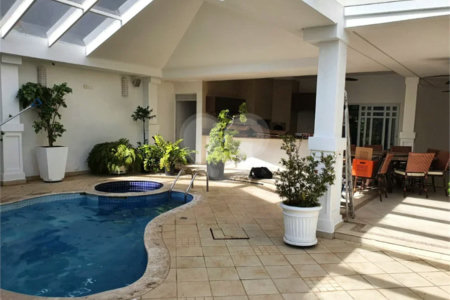 Casa à venda ou para alugar com 5 suítes no condomínio Residencial Morumbi Q.1, São Paulo - SP