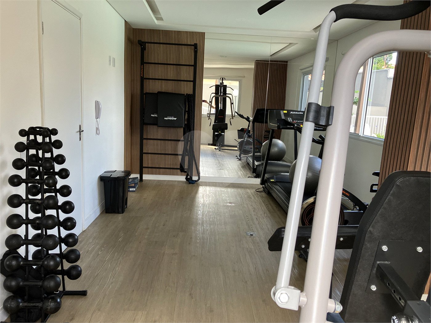Apartamento à venda com 3 quartos em Jardim Santa Rosália, Sorocaba, SP