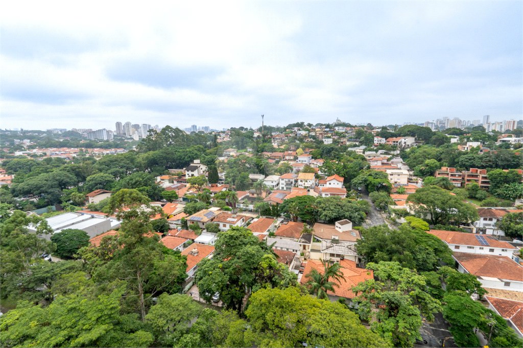 Cobertura à venda com 3 quartos, sendo 1 suíte, em Vila Pirajussara, São Paulo, SP