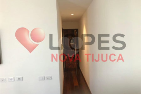 Cobertura à venda com 3 quartos, sendo 2 suítes, em Tijuca, Rio de Janeiro, RJ
