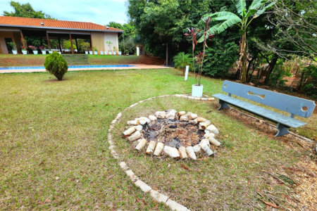 Chácara à venda com 3 quartos, sendo 1 suíte, em Chácara Flora Araraquara, Araraquara, SP