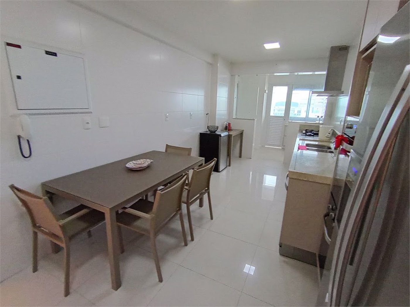 Apartamento Residencial para locação, Boqueirão, Santos - AP0256.