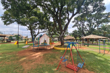 Casa em condomínio à venda com 4 quartos, sendo 3 suítes,  em Granja Olga II, Sorocaba, SP