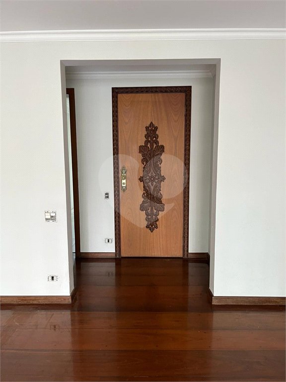 Apartamento à venda com 3 suítes em Aclimação, São Paulo, SP