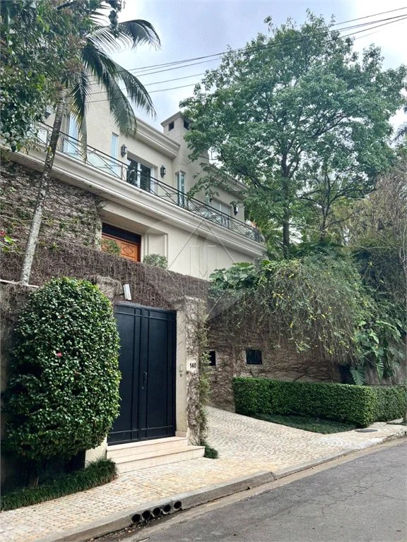 Casa à venda com 4 suítes em CIDADE JARDIM, São Paulo, SP