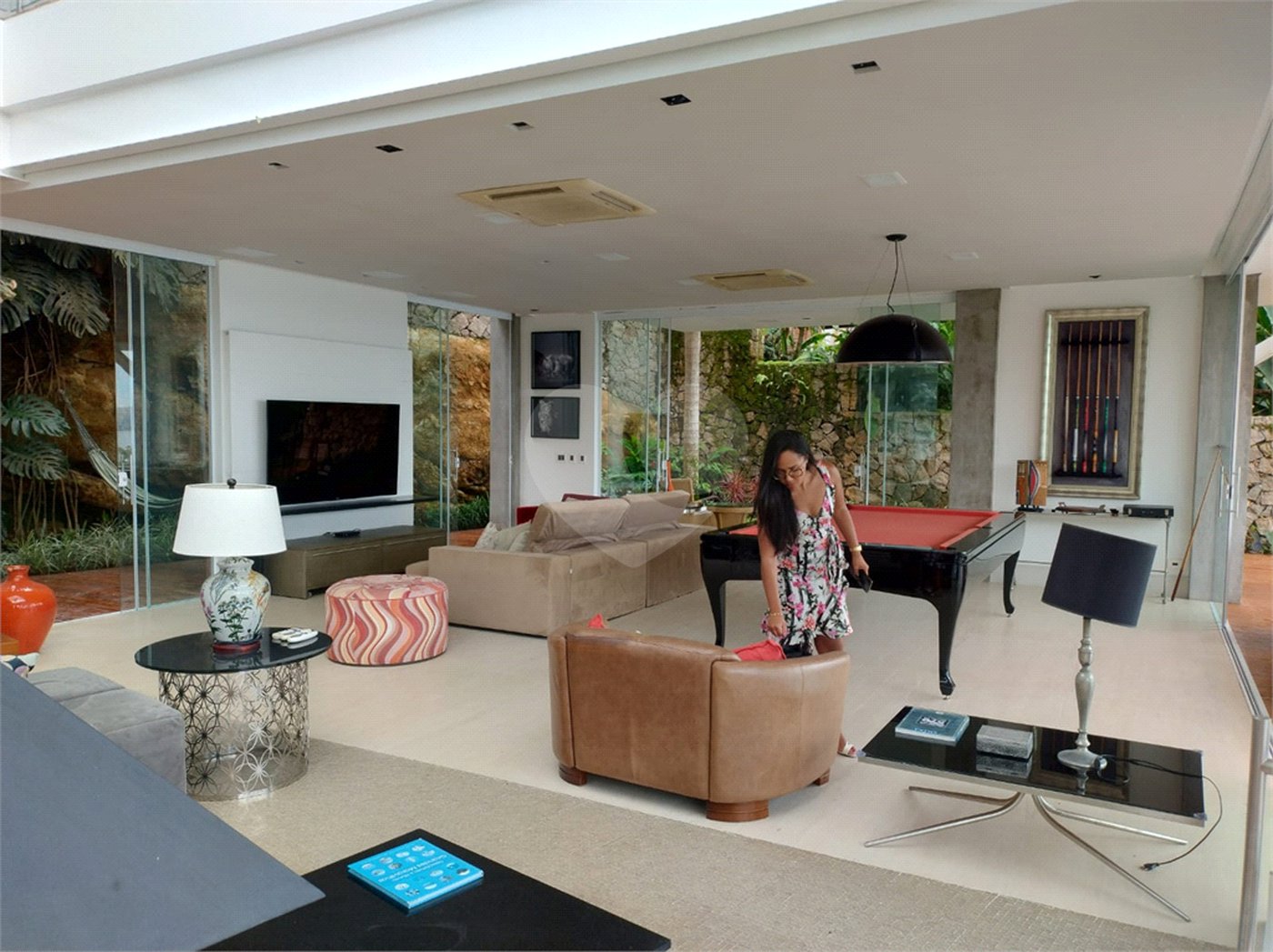 Casa à venda com 4 suítes em Praia Vermelha, Ubatuba, SP