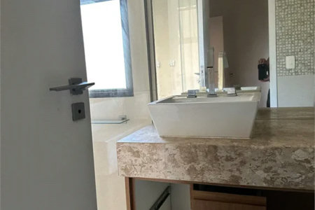 Apartamento à venda com 2 suítes em Vila Andrade, São Paulo, SP
