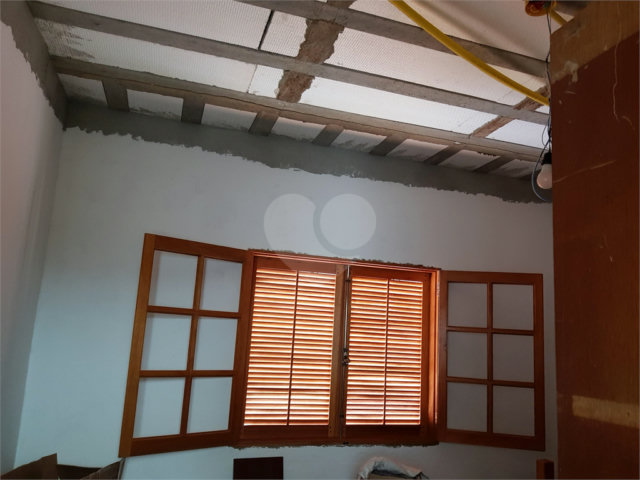 Sobrado à venda com 3 quartos, sendo 1 suíte,  em Santana, São Paulo, SP