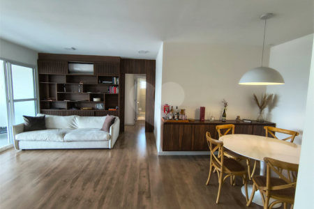 Apartamento à venda com 2 quartos, sendo 1 suíte,  em Jardim Caravelas, São Paulo, SP