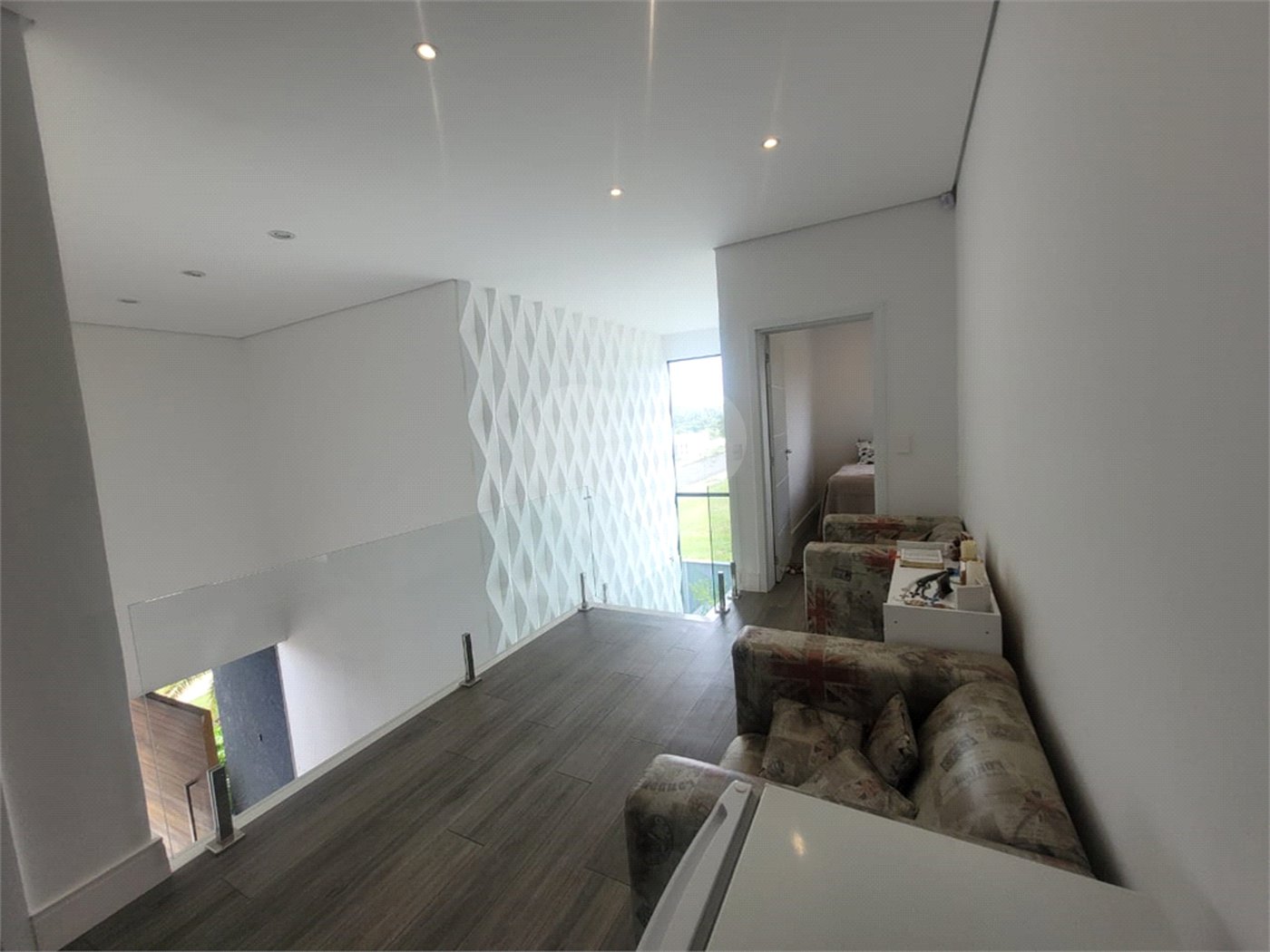 Casa à venda com 4 suítes no condomínio Residencial Saint Patrick, Sorocaba - SP