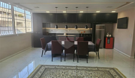 Apartamento à venda com 3 quartos, sendo 1 suíte,  em Copacabana, Rio de Janeiro, RJ