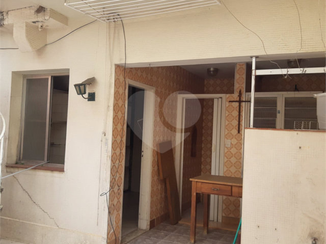 Sobrado à venda com 2 quartos em Santana, São Paulo, SP