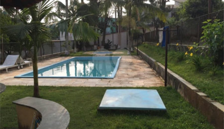 Casa à venda com 4 quartos, sendo 2 suítes,  em Vila Oliveira, Mogi das Cruzes, SP