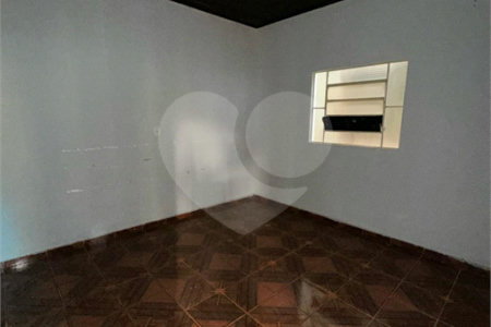 Casa à venda com 2 quartos em Jardim das Rosas, Ponta Porã, MS