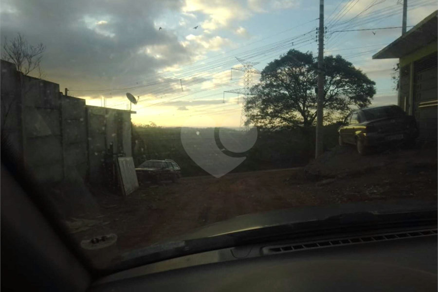 Casa à venda com 2 quartos, sendo 1 suíte, em Canjica (terra Preta), Mairiporã, SP