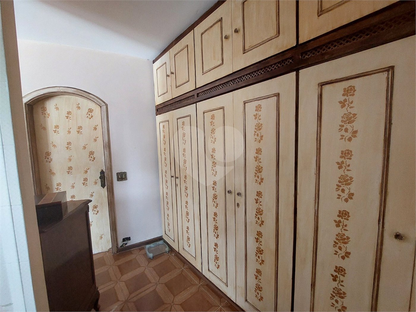 Casa à venda ou para alugar com 4 quartos, sendo 2 suítes,  em Rancho Grande, Mairiporã, SP