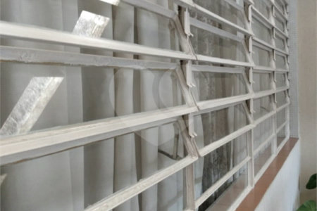 Sobrado à venda com 3 quartos em Vila Cordeiro, São Paulo, SP
