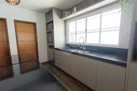 Casa à venda com 4 quartos, sendo 2 suítes, no condomínio Jardim Reserva Bom Viver de Indaiatuba, Indaiatuba - SP