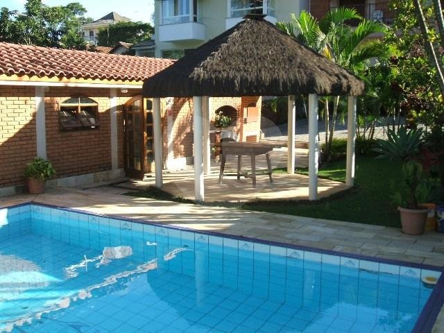 Sobrado à venda com 4 quartos, sendo 3 suítes, em Vila Albertina, São Paulo, SP