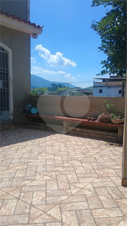 Casa à venda com 4 quartos em Santíssimo, Rio de Janeiro, RJ