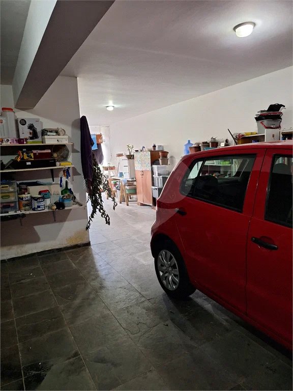 Sobrado à venda com 3 quartos, sendo 1 suíte, em Vila Irmãos Arnoni, São Paulo, SP