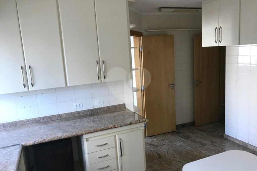 Apartamento à venda com 3 quartos, sendo 1 suíte,  em Santana, São Paulo, SP