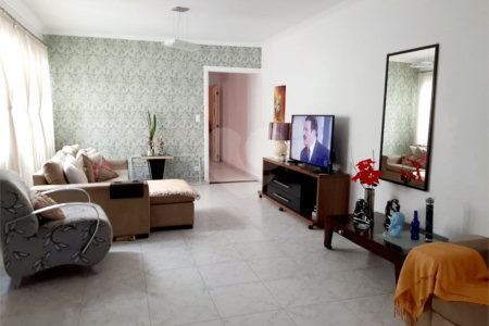 Sobrado à venda com 4 quartos, sendo 2 suítes, em Jardim Franca, São Paulo, SP