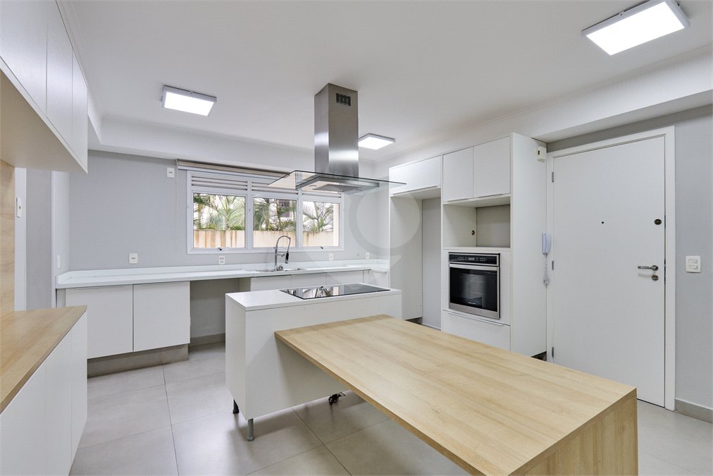 Apartamento à venda com 4 quartos, sendo 3 suítes, em Granja Julieta, São Paulo, SP