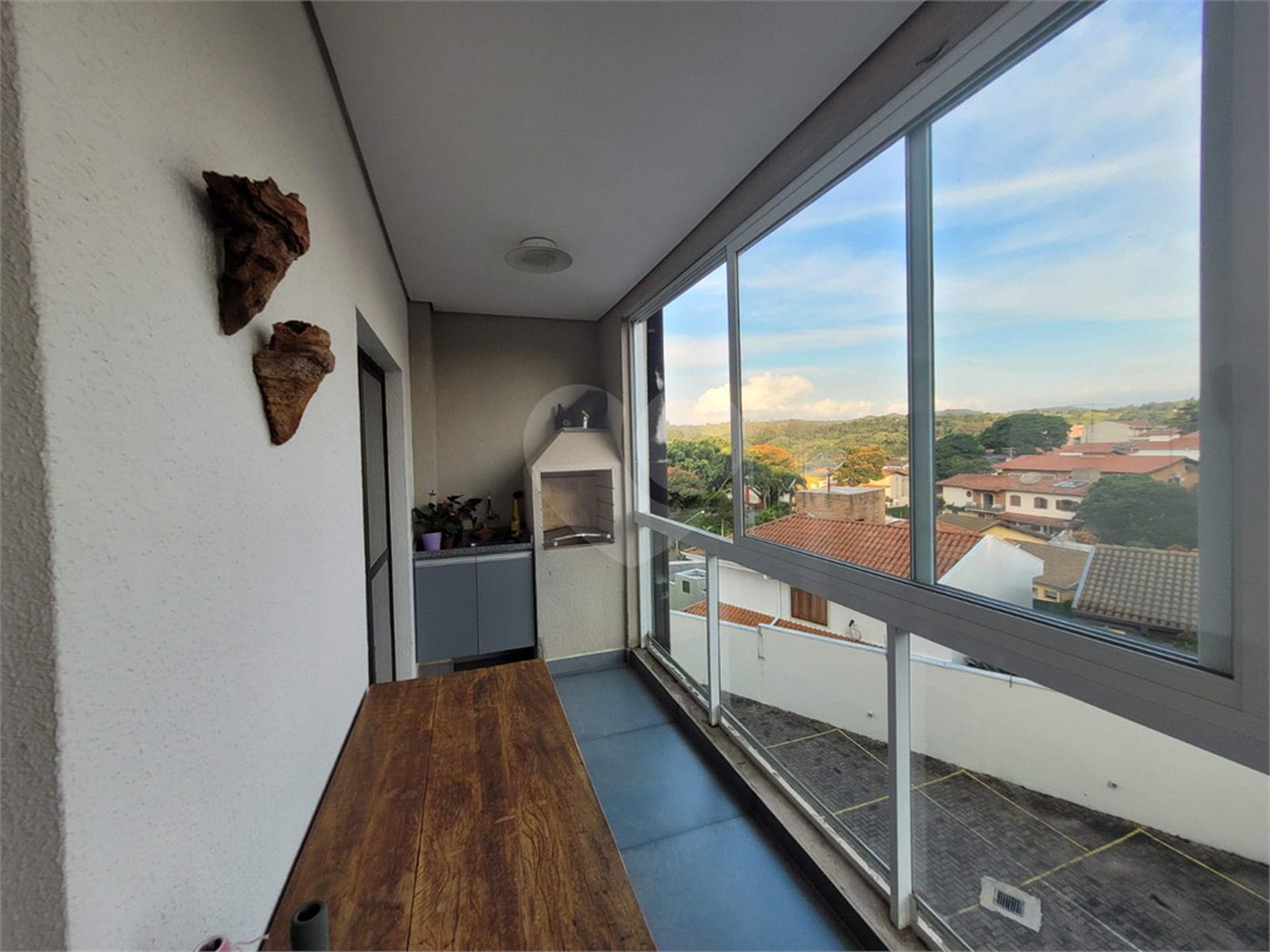 Apartamento à venda com 3 quartos, sendo 1 suíte, no Centro, Vinhedo, SP