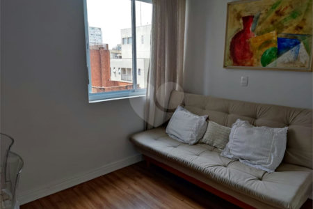 Apartamento à venda com 3 quartos, sendo 1 suíte, em Santa Cecília, São Paulo, SP