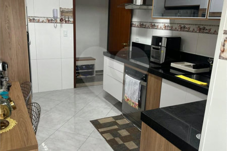 Apartamento à venda com 3 quartos, sendo 1 suíte,  em Vila Pires, Santo André, SP