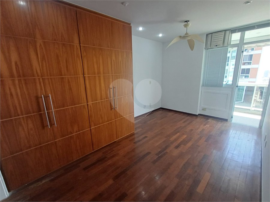 Apartamento à venda com 4 quartos, sendo 1 suíte, em Tijuca, Rio de Janeiro, RJ