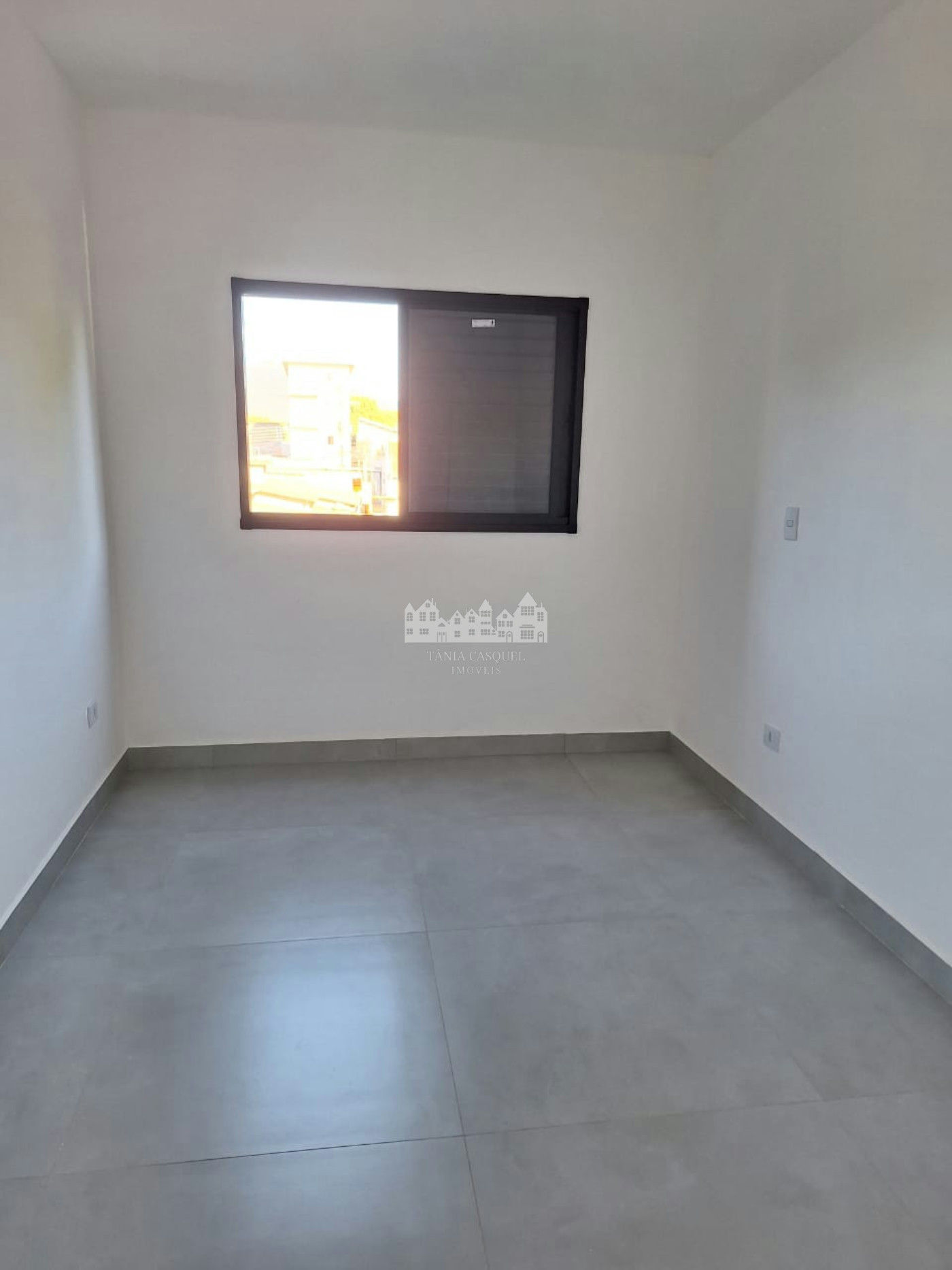 Apartamento à venda com 2 quartos, sendo 1 suíte, no Residencial Safira, Alvinópolis, Atibaia - SP