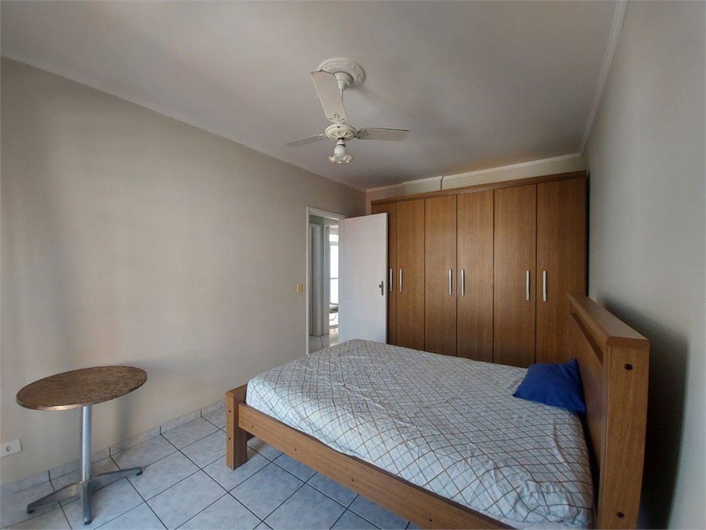 Apartamento com 3 dormitórios à venda, 87 m² por R$ 400.000,00 - Jardim Praiano - Guarujá/SP