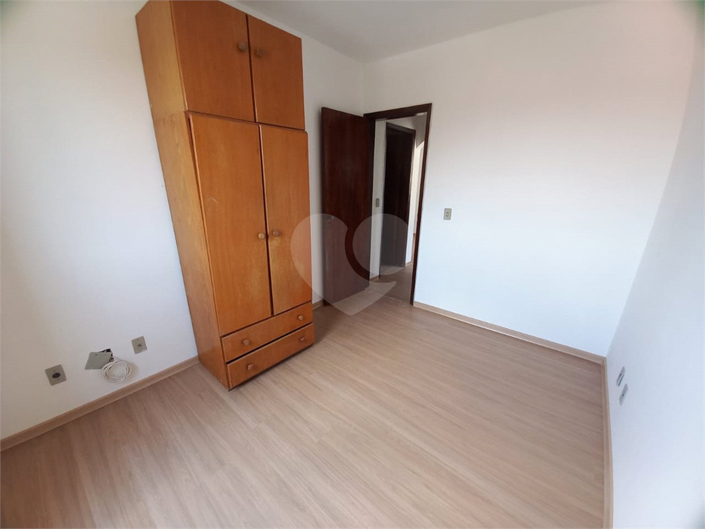 Apartamento no Condomínio Jardim Europa.
