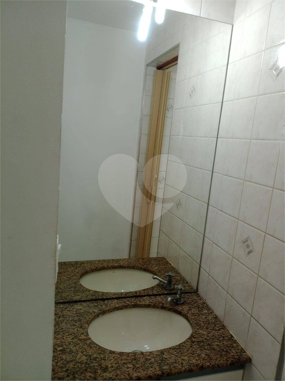 Apartamento à venda com 2 quartos em Jardim Martins Silva, São Paulo, SP