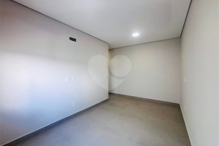 Casa à venda com 3 suítes no condomínio Residencial Chácara Ondina, Sorocaba - SP