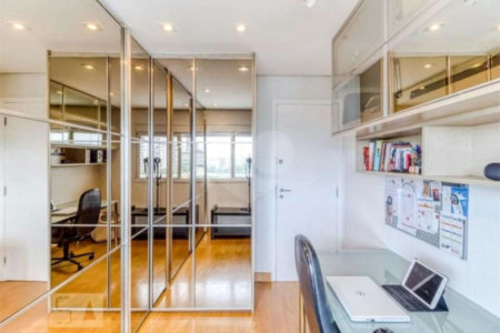 Apartamento para alugar com 2 quartos, sendo 1 suíte, em Ibirapuera, São Paulo, SP