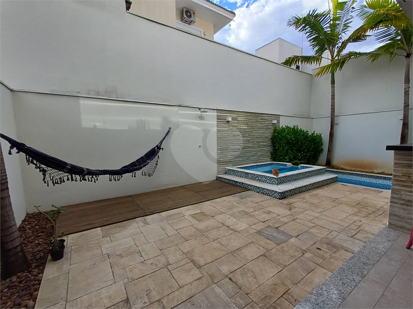 Casa à venda com 3 suítes no condomínio Ibiti Reserva, Sorocaba - SP