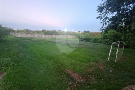 Casa à venda com 3 quartos, sendo 1 suíte,  no condomínio Jd Portugal, Sorocaba - SP