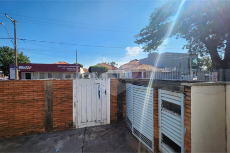 Casa à venda ou para alugar com 4 suítes em Jardim Primavera, Araraquara, SP